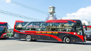 Nhà xe Tuấn Anh (Việt Tân)
