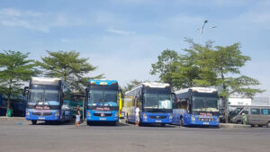 Nhà xe Dương Hồng