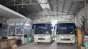 Nhà xe Hiền Ân