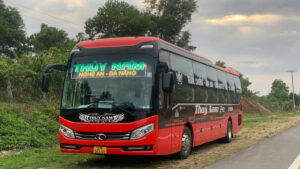 Nhà xe Thủy Nam