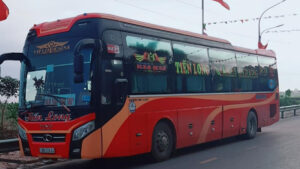 Nhà xe Tiến Long