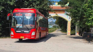 Nhà xe Tiến Tiến