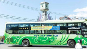 Nhà xe Việt Tân
